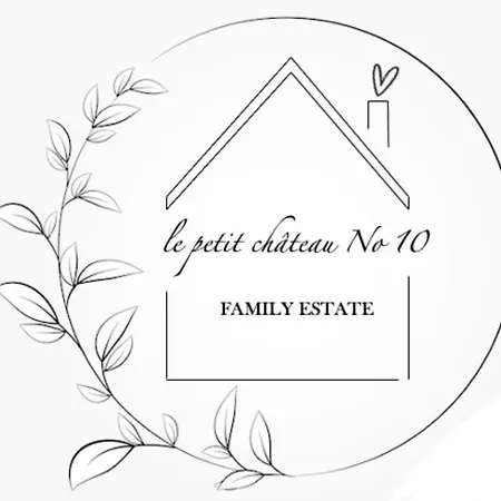 Le Petit Chateau No10 בית נופש *