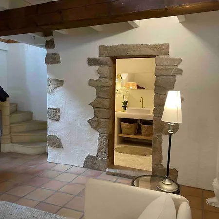Le Petit Chateau No10 בית נופש