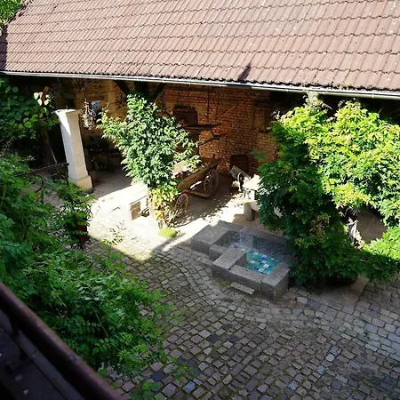 Le Petit Chateau No10 * Bensheim