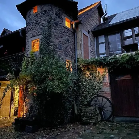 Holiday home Le Petit Chateau No10 *
