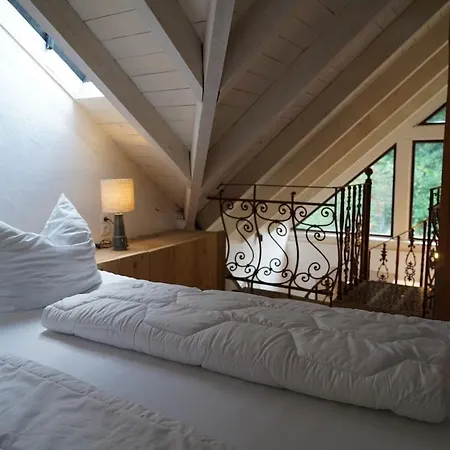 בית נופש Le Petit Chateau No10 בנסהיים