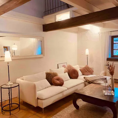 Le Petit Chateau No10 Bensheim