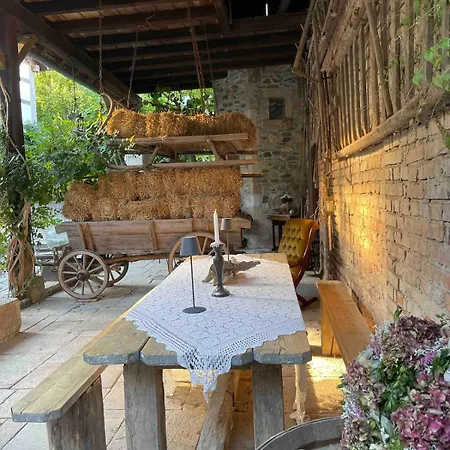 Le Petit Chateau No10 בית נופש *