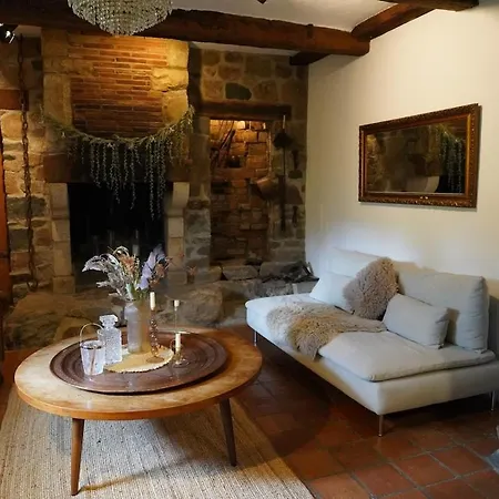 Le Petit Chateau No10